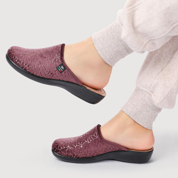 Pavers FylFlot Self-Moulding Velour Mules - Plum