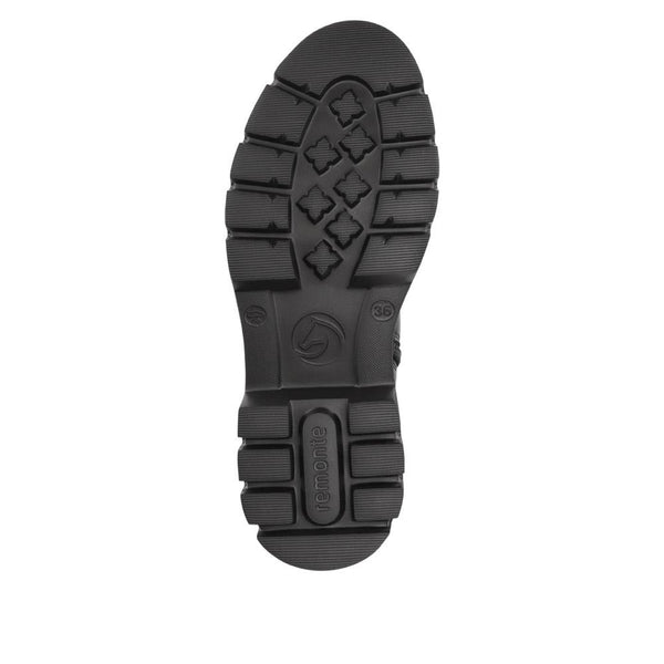 Pavers Leather Buckle-Detailed Ankle Boots - Black