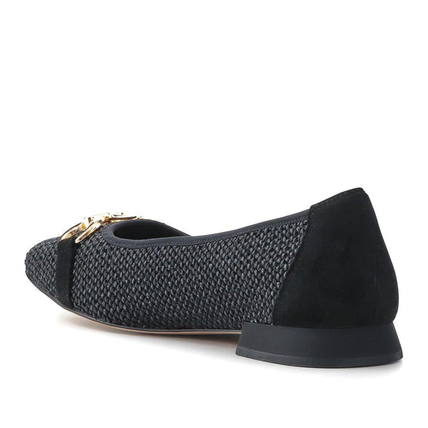 Pavers Leather Buckle-Detailed Pumps - Black