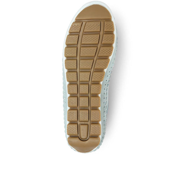 Pavers Leather Lace-Up Trainers - Baby Blue