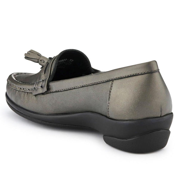 Pavers Leather Slip-On Loafers - Pewter