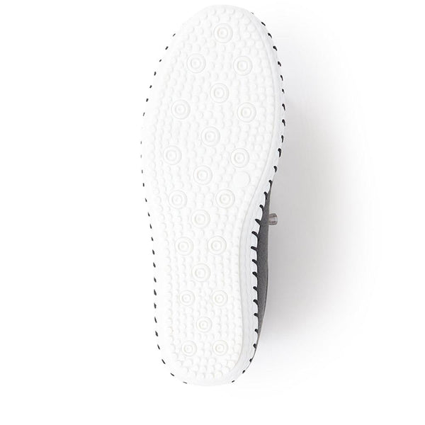 Pavers Leather Slip-On Trainers - Black