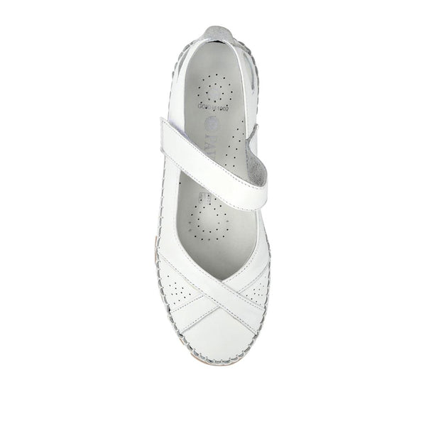 Pavers Leather Touch-Fasten Mary Janes - White