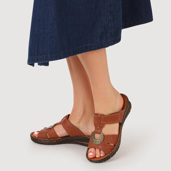 Pavers Lightweight Cushioned Leather Mules - Tan