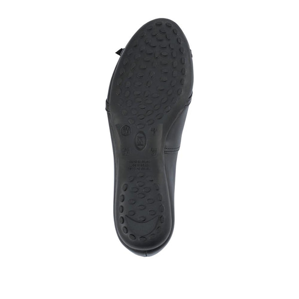 Pavers Lightweight Leather Ballet Pumps - Black