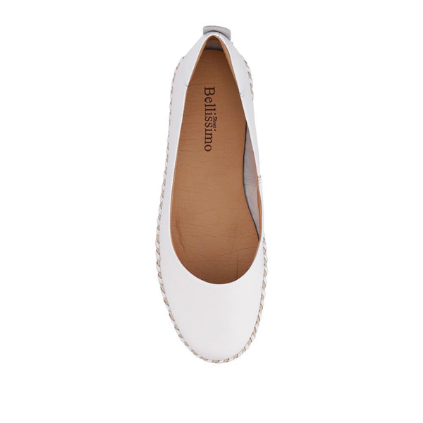 Pavers Lightweight Leather Pumps - White