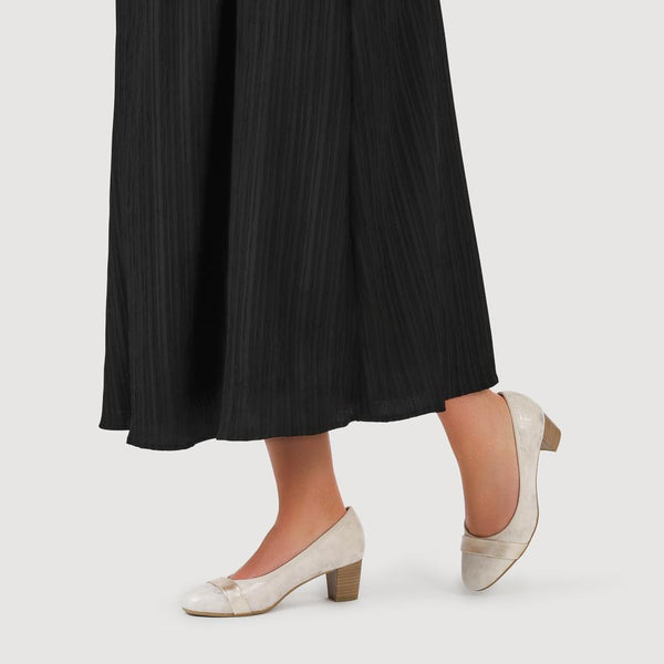 Pavers Lightweight Slip-On Court Shoes - Beige-Gold