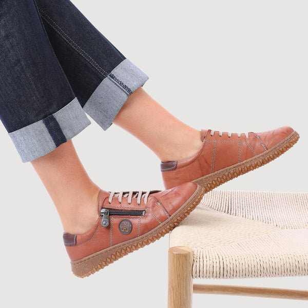 Pavers Loretta Leather Trainers - Tan