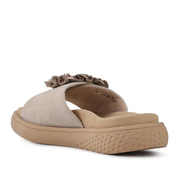 Pavers Rose-Detailed Sliders - Beige