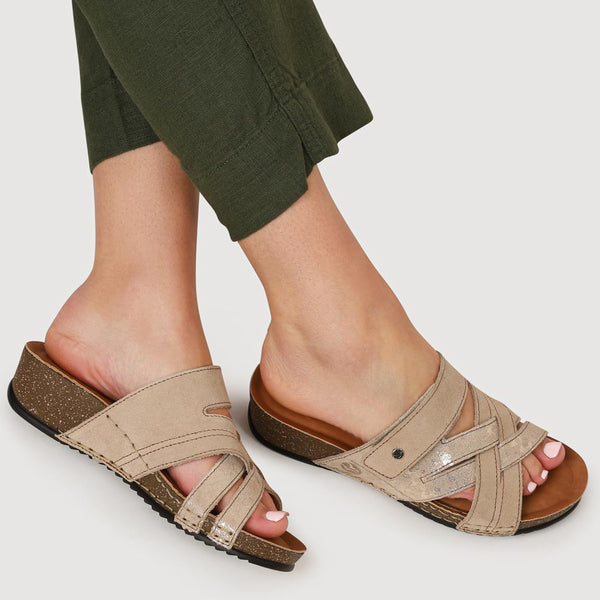 Pavers Shock-Absorbing Leather Sandals - Beige