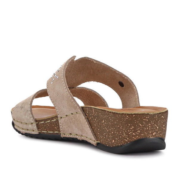 Pavers Shock-Absorbing Leather Wedge Mules - Beige