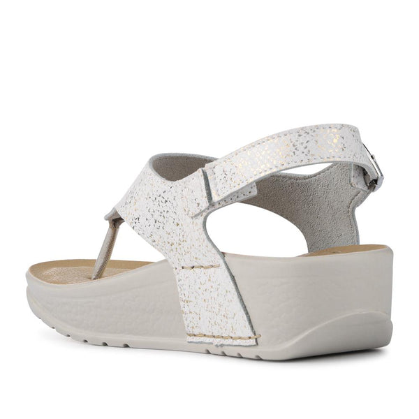 Pavers Slingback-Strapped Toe Post Sandals - White