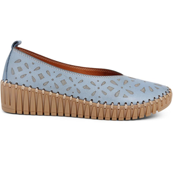 pavers Slip-On Leather Pumps - Denim