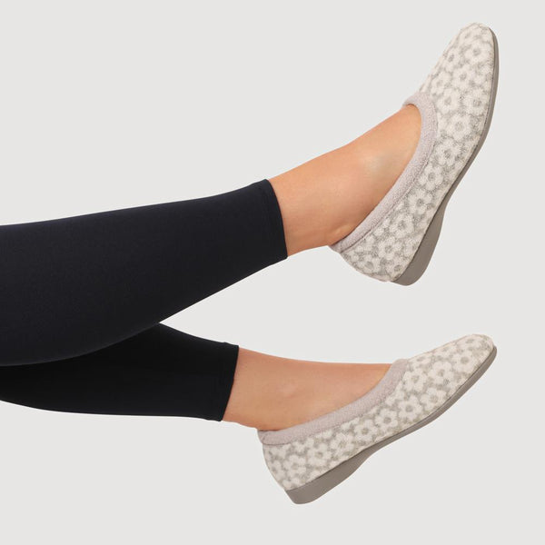 Pavers Soft Lightweight Full Slippers - Grey