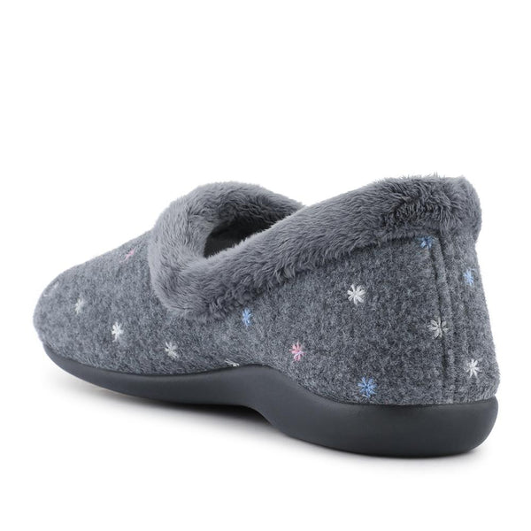 Pavers Star Pattern Full Slippers - Grey