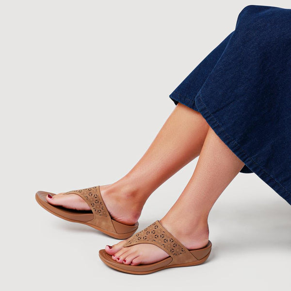 Pavers Tall-Heeled Toe-Post Sandals - Camel