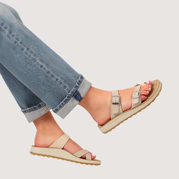 Pavers Toe Post Sandals - Beige