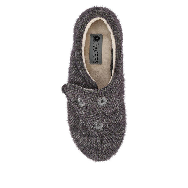 Pavers Touch-Fasten Memory Foam Slippers - Grey