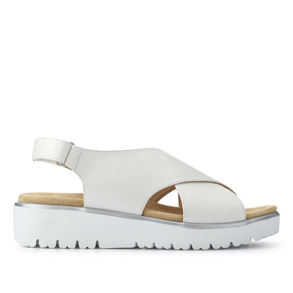 pavers Wide Fit Adjustable Fastening Sandals - White