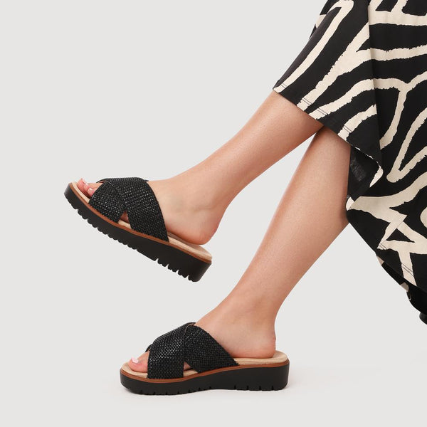 Pavers Wide Fit Cushioned Mules - Black