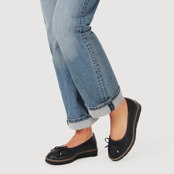 Pavers Wide Fit Cushioned Pumps - Navy