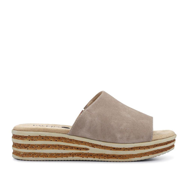 pavers Wide Fit Lightweight Mules - Natural