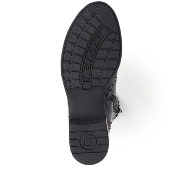 Pavers Wingtip Chelsea Boots - Black