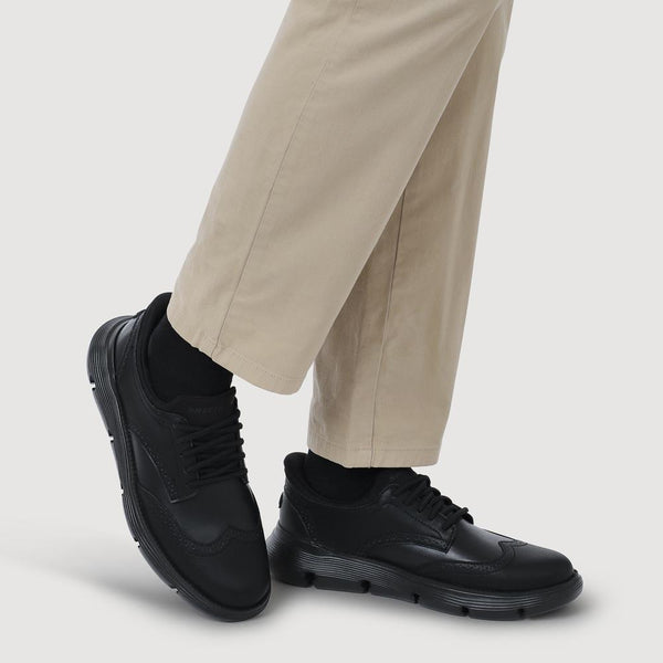 Pavers Skechers Slip-ins: Garza - Sully Trainers - Black