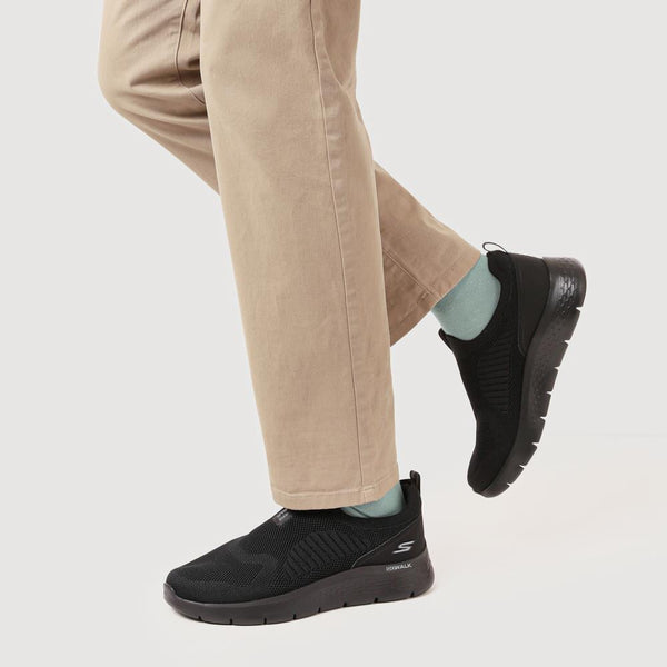 Pavers Skechers Wide Fit GO WALK FLEX Trainers - Black