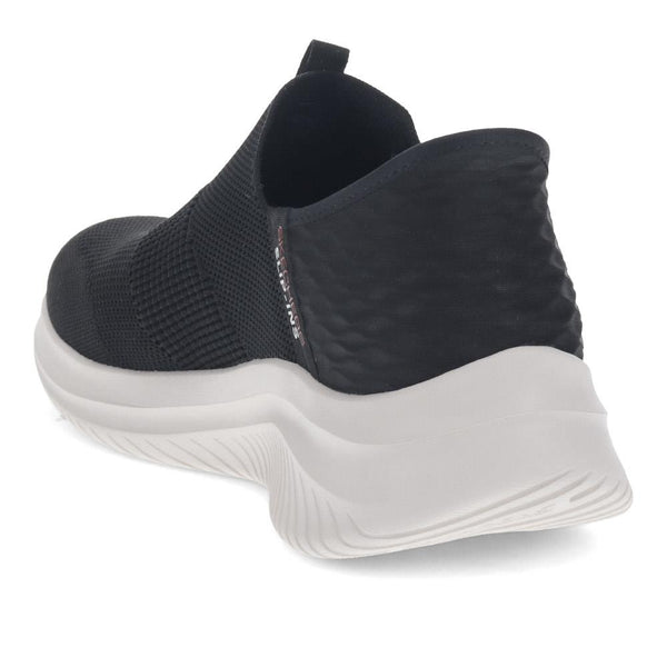 Pavers Skechers Wide Fit Slip-ins: Ultra Flex Trainers - Black-White