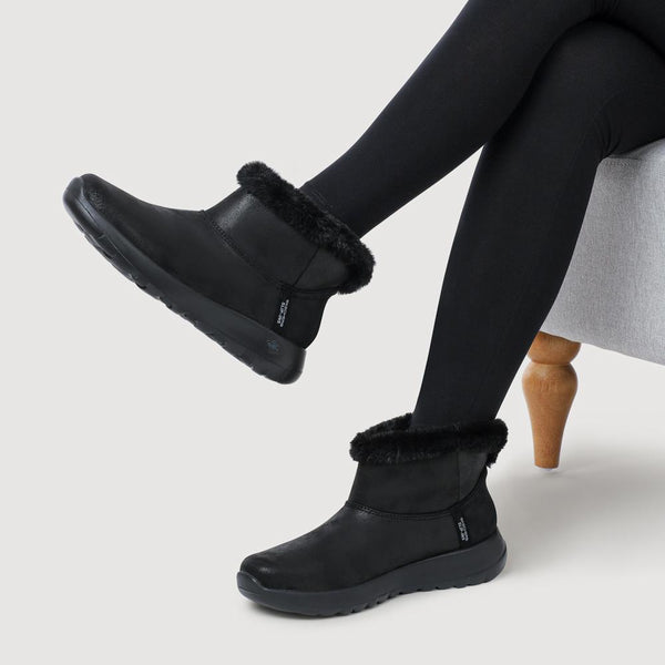 Pavers Slip-ins: On-the-GO Joy - Cozy Dream Boots - Black