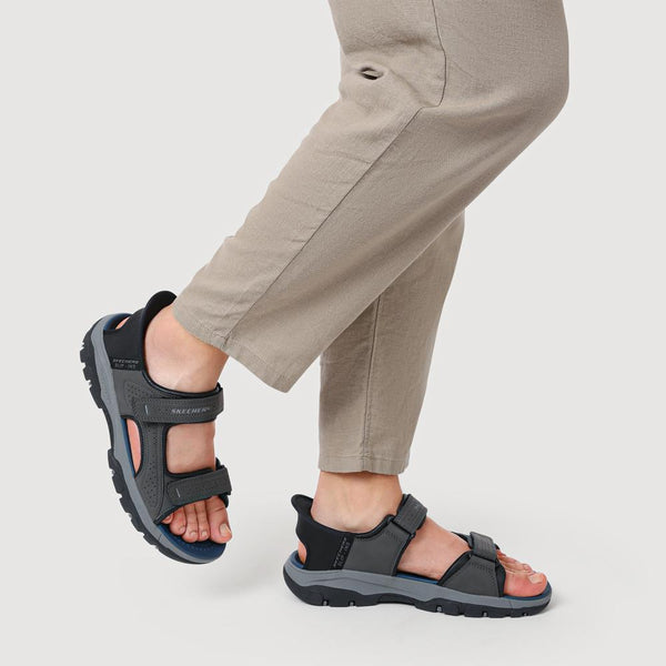Pavers Slip-ins Relaxed Fit: Tresmen - Reece Sandals - Brown