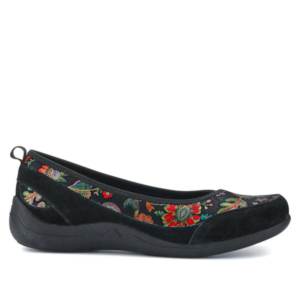 pavers Slip-On Patterned Lightweight Pumps - Black Floral