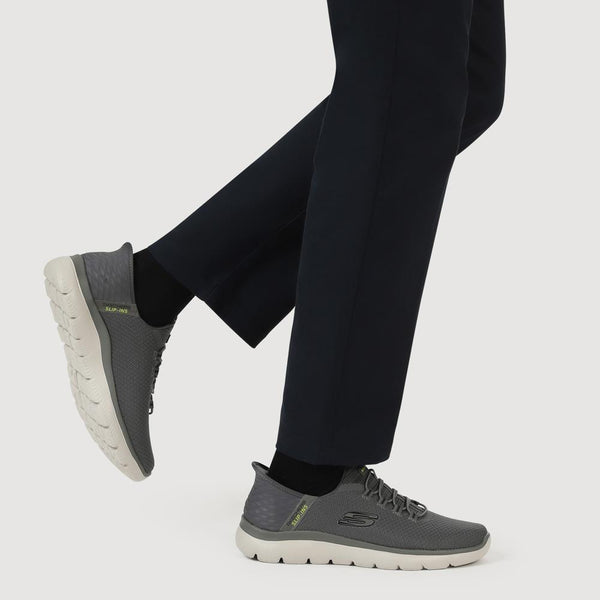Pavers Wide Fit Skechers Slip-ins: Summits - High Range - Charcoal