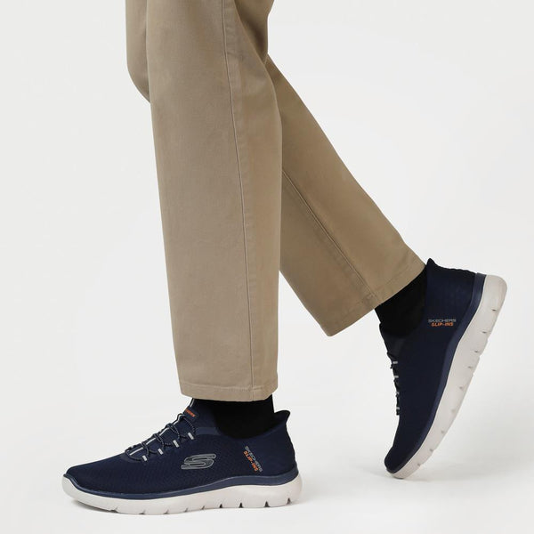 Pavers Wide Fit Skechers Slip-ins: Summits - High Range - Navy