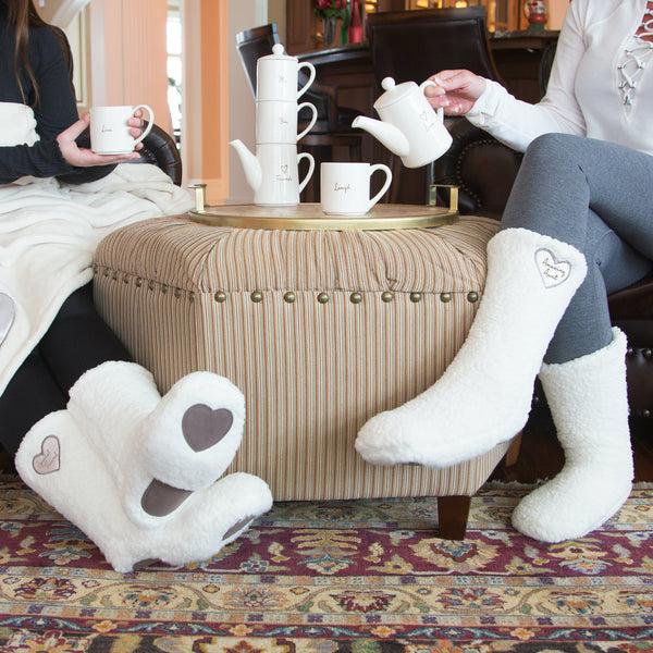 Pavilion Gift Company Amazing Aunt One Size Fits Most Sherpa Slipper