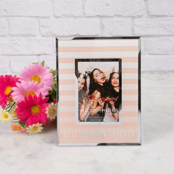 Pavilion Gift Company Best Friends 4.75" X 6" Frame (Holds 2.5" X 3.5" Photo)