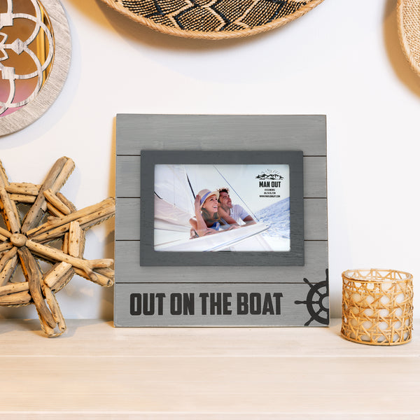 Pavilion Gift Company Boat 8.75" Frame (Holds 6" X 4" Photo)