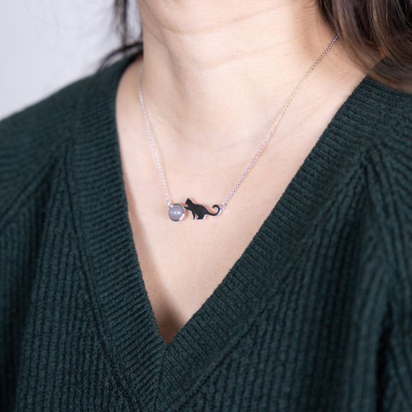 Pavilion Gift Company Cat Mom Rhodium Plated Agate Adjustable Necklace