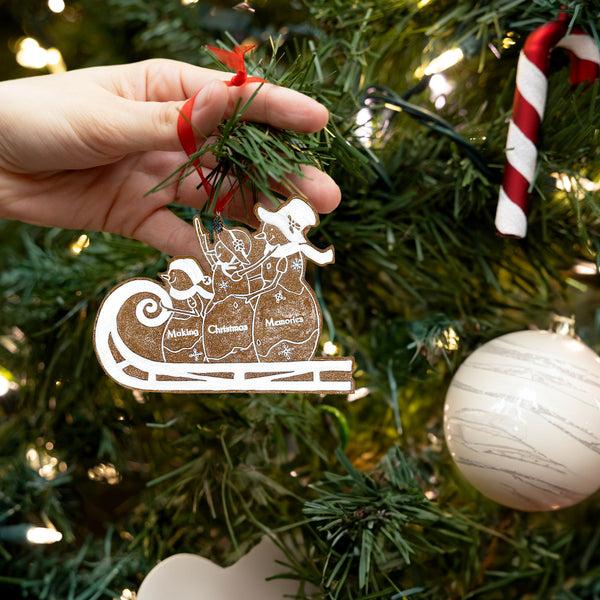 Pavilion Gift Company Christmas Memories 4" Snowfamily Ornament