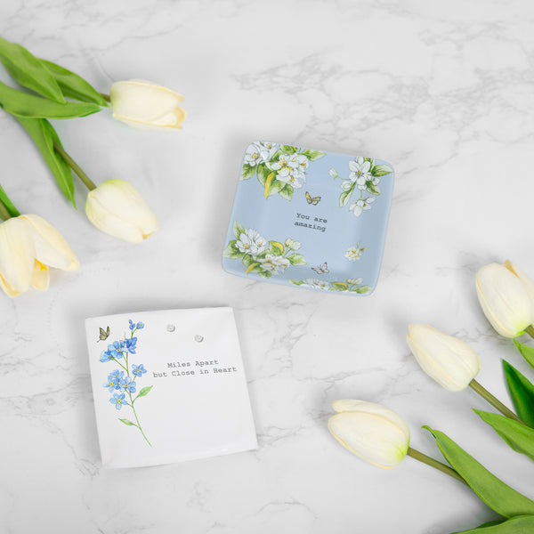 Pavilion Gift Company Close In Heart 5mm Sterling Silver Cubic Zirconia Stud Earrings