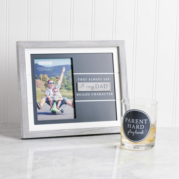 Pavilion Gift Company Dad 9.75" X 8.25" Frame (Holds 4" X 6" Photo)
