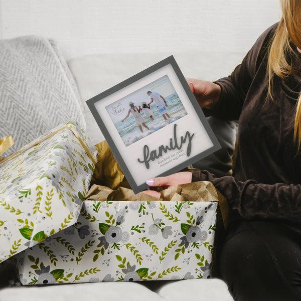 Pavilion Gift Company Family 7.75" X 8.25" Frame (Holds 6" X 4" Photo)
