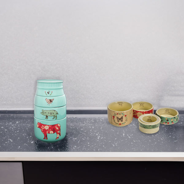 Pavilion Gift Company Farm Animals 6" X 3.5" Stacked Measuring Cups