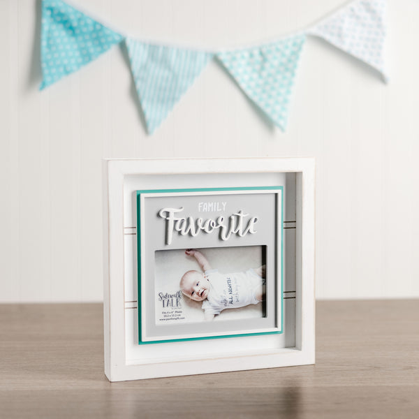 Pavilion Gift Company Favorite 10" Frame (Holds 6" X 4" Photo)