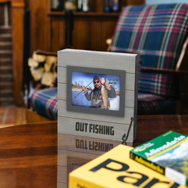Pavilion Gift Company Fishing 8.75" Frame (Holds 6" X 4" Photo)