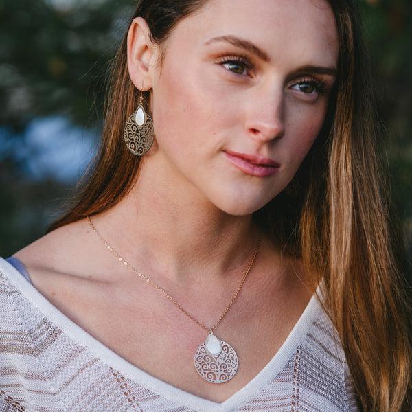 Pavilion Gift Company Gold Swirl Mother Of Pearl Necklace