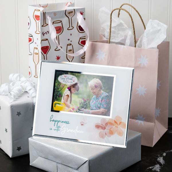 Pavilion Gift Company Grandma 9.25" X 7.25" Frame (Holds 6" X 4" Photo)