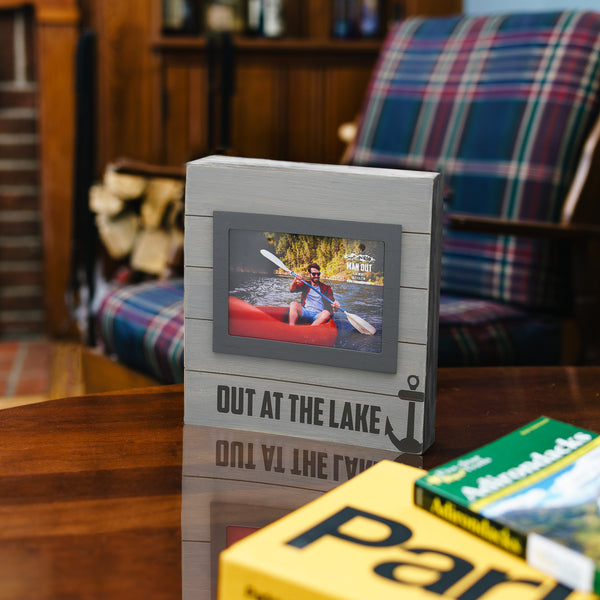 Pavilion Gift Company Lake 8.75" Frame (Holds 6" X 4" Photo)