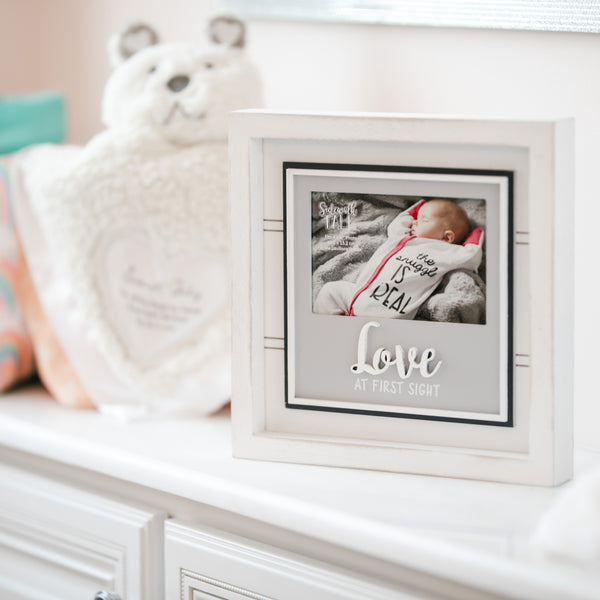 Pavilion Gift Company Love 10" Frame (Holds 6" X 4" Photo)